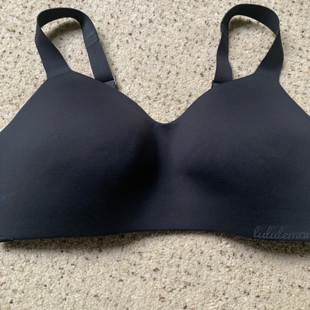 Sports Bra. Lulu